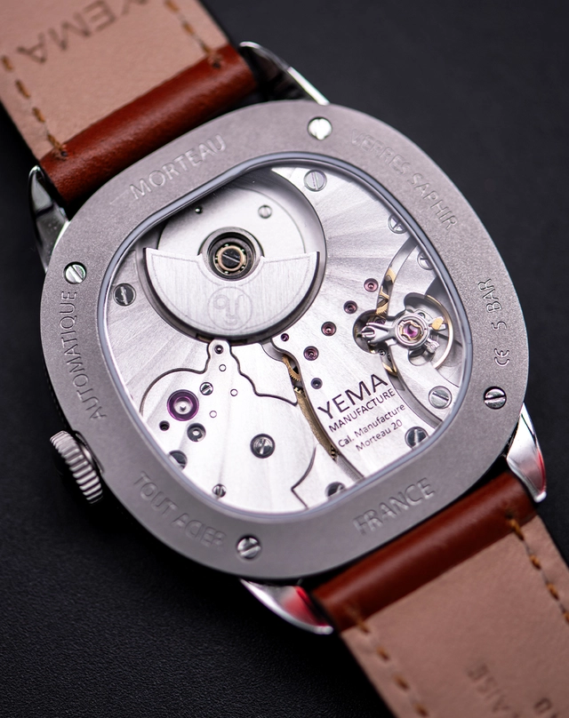 WatchTime-Yema-Hotspot-0525-Bild4.jpg Yema – Granvelle CMM.20, Automatik-Manufakturkaliber