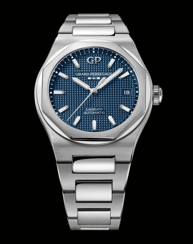 Girard-Perrgaux: Laureato 38 mm in Mitternachtsblau