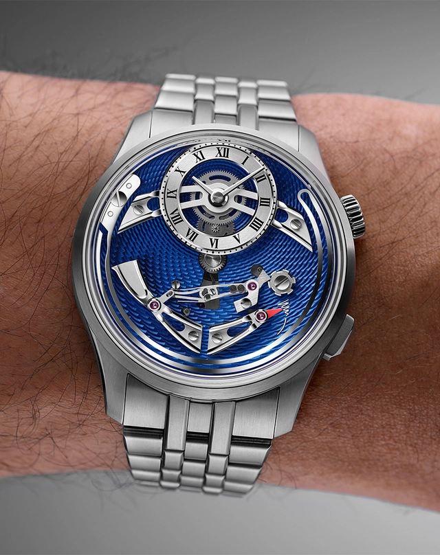 Christopher Ward – C1 Bel Canto Classic, Automatikuhr mit Metallband