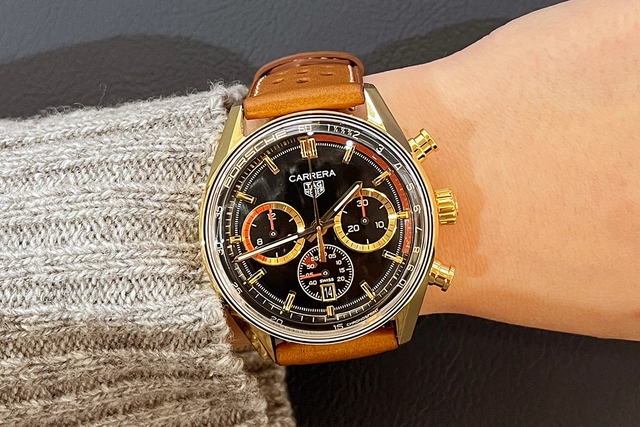 TAG Heuer Carrera Chronosprint x Porsche Rallye, Uhr 18K-vergoldetes Gehäuse, Referenz CBS2041.EB0382