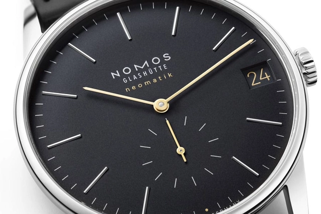 Nomos_Glashuette_Orion_neomatik_41_Datum_new_black.jpg