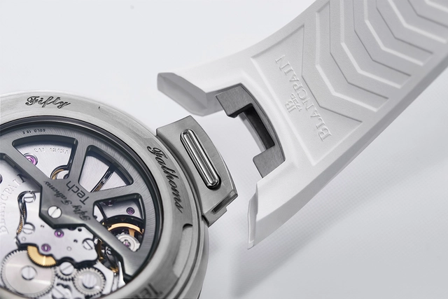 Blancpain Fifty Fathoms Tech Armbandsystem
