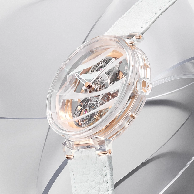 Louis Vuitton Tambour Moon Flying Tourbillon Sapphire Frank Gehry