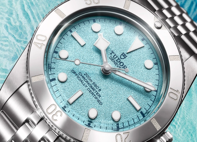 Tudor Black Bay 54 „Lagoon Blue“ Zifferblatt