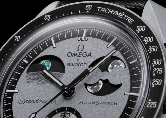 Swatch_Moonswatch_Earthphase, Detail