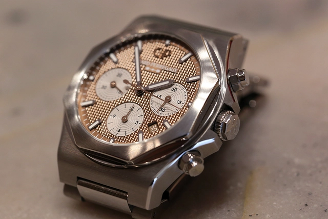 Wempe Signature Collection x Girard-Perregaux Laureato Chronograph 42 mm