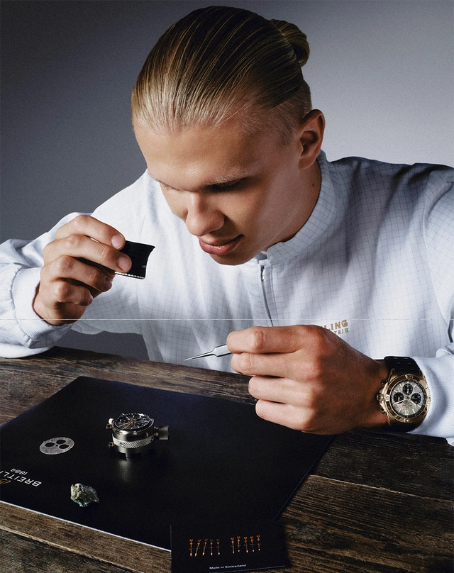 Erling Haaland Breitling Chronomat Automatic GMT 40 Erling Haaland, Edelstahluhr mit GMT-Funktion