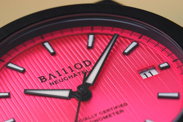 BA111OD Chapter 7 Chronometer Summer Edition fuchsia Detail