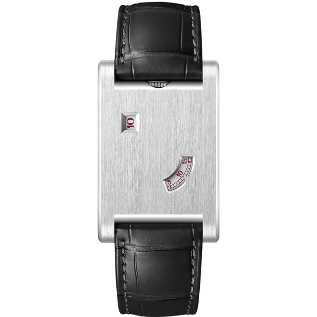 Cartier-Tank-Guichets-Platin-Front.jpg Cartier Tank à Guichets Platin