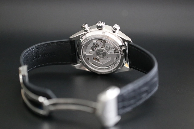TagHeuer-Carrera-Dato-Back.jpg