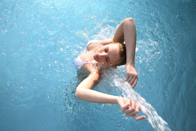 Aussenbecken Erlebnistherme Zillertal_Foto EberharterWeb.jpg
