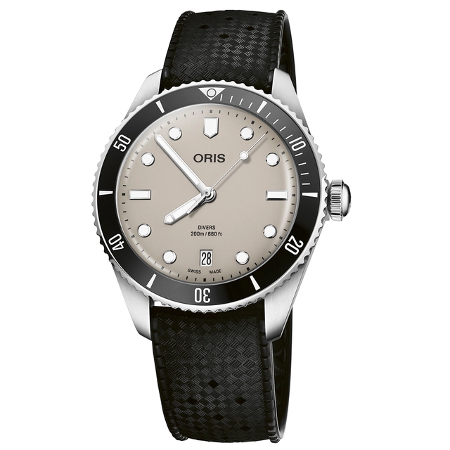 Oris Divers Date mit beigem Zifferblatt