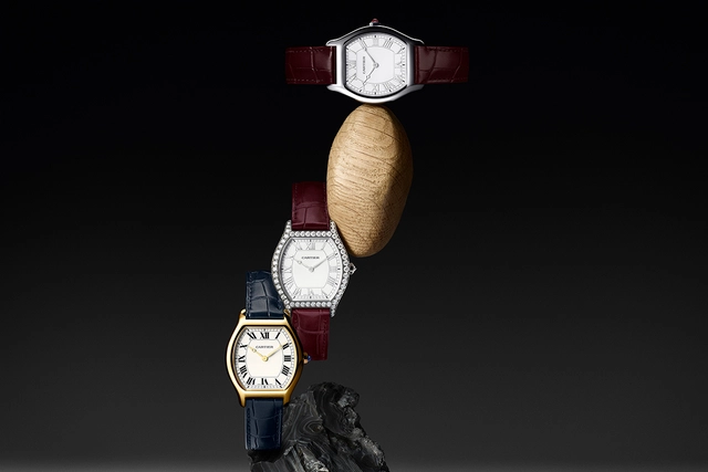 Cartier Tortue Hours/Minutes