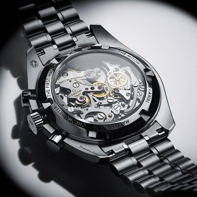 Omega-Speedmaster-Moonwatch-Back.jpg Omega Speedmaster Moonwatch