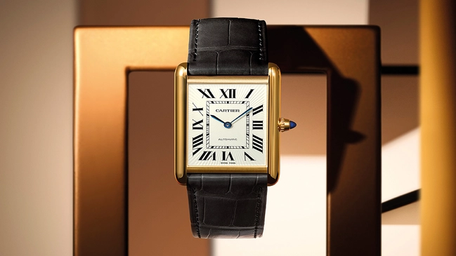 Tank Louis Cartier mit Manufaktur-Uhrwerk mit Automatikaufzug der neuen Generation