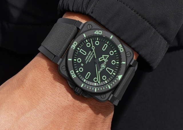 Bell & Ross, Taucheruhr mit monochromer Optik