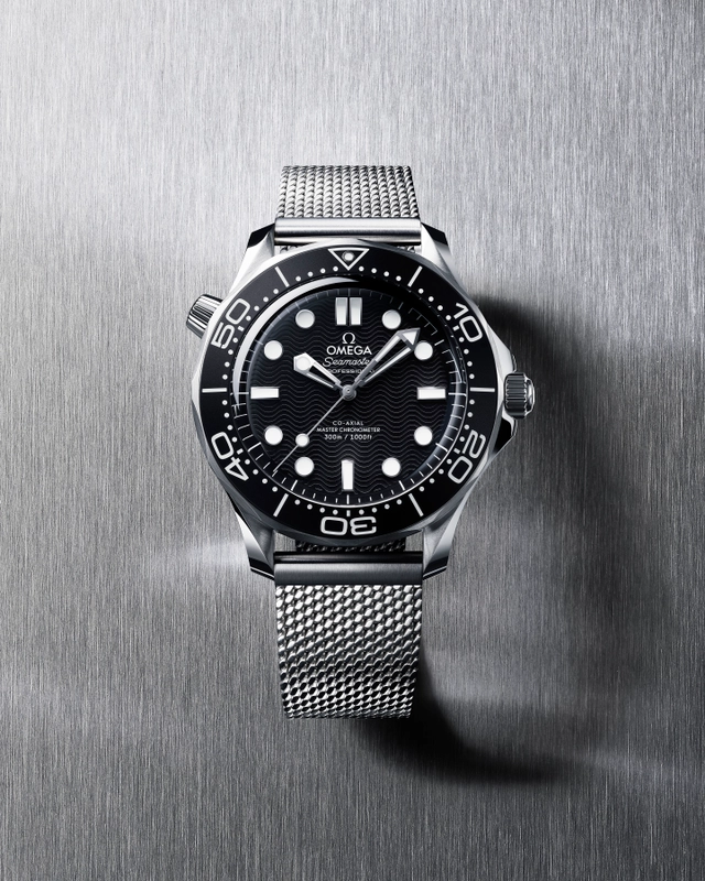 Omega_Seamaster_Diver_300M210.30.42.20.01.010, Milanaise