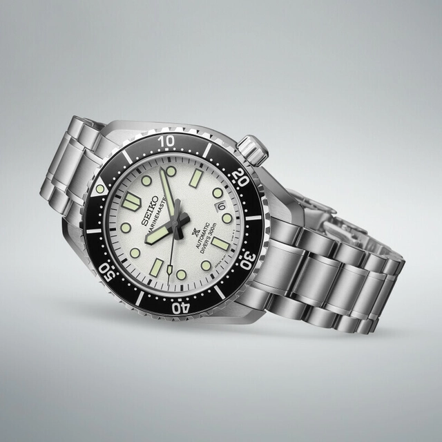 Seiko Marinemaster SLA077, Edelstahluhr