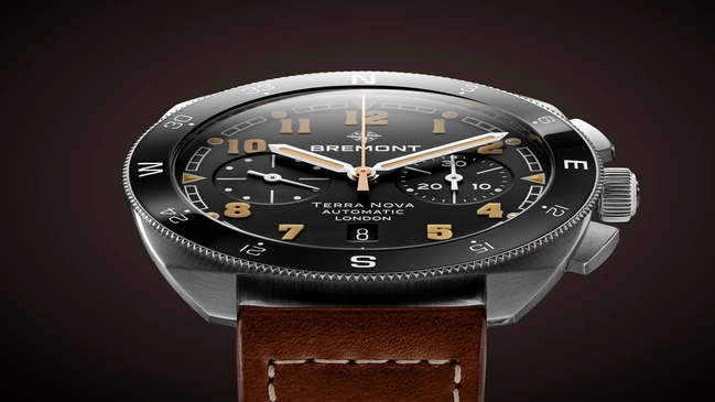 WatchTime_Bremont_TerraNova_42.5_BK_Creative1