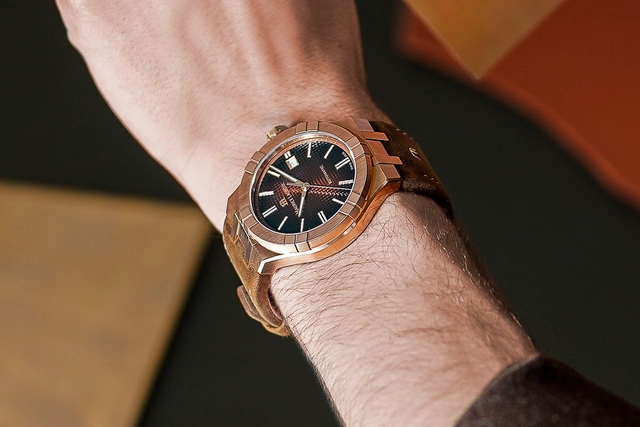 Maurice Lacroix: Aikon Automatic Bronze am Handgelenk