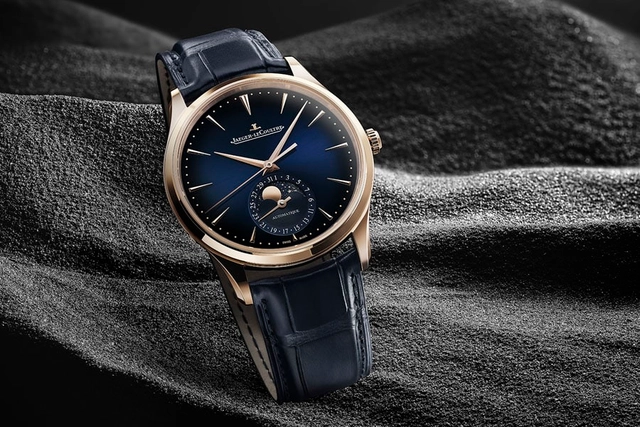 2023_jaeger_lecoultre_masterultrathinmoon_aufmacher.jpg