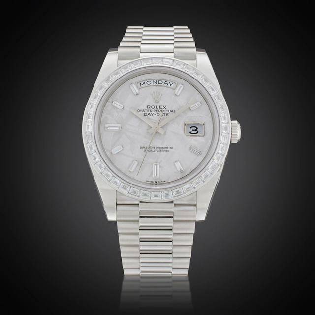 Rolex Day-Date Ref. 228396TBR besitzt mit Meteoritenzifferblatt
