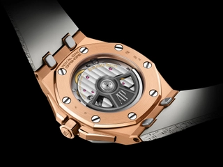 Audemars Piguet Royal Oak Offshore Automatik / 37 MM