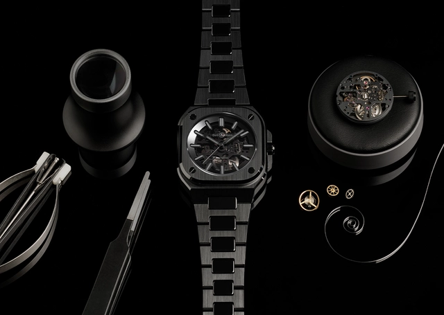 Bell & Ross, Keramikuhr mit Automatikwerk