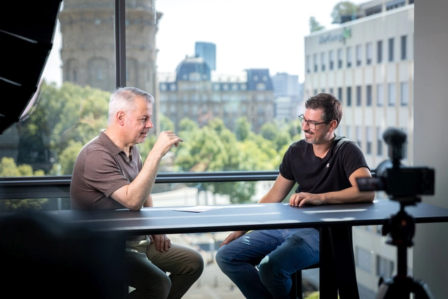 Interview_Giesswein_Schneider.jpg Interview_Giesswein_Schneider.jpg