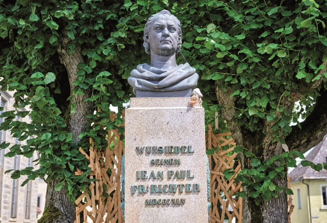 Eine Büste von Jean-Paul