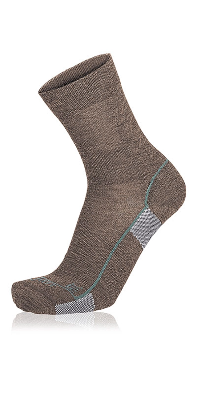 Socken_Produktfreisteller_Lowa.jpg