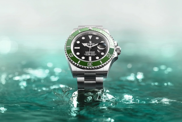 Rolex Oyster Perpetual Submariner mit grüner Lünette