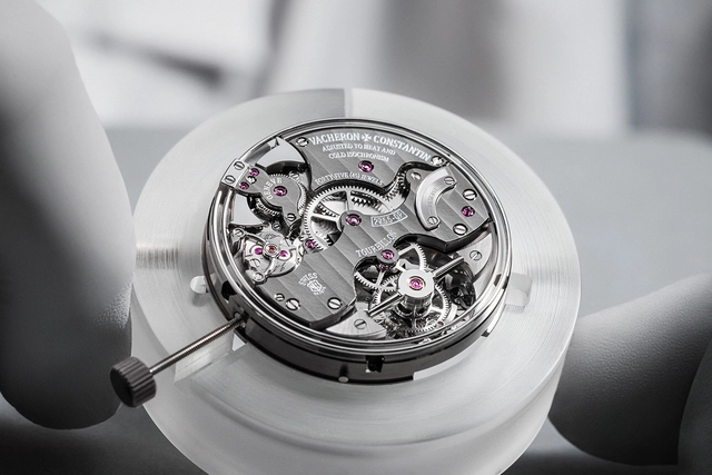 Vacheron_Constantin_Overseas_Grand_Complication_Beauty_movement.jpg Uhrwerk Kaliber 2755 QP der Vacheron Constantin Overseas Grand Complication