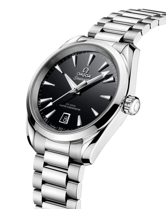 Omega Seamaster Aqua Terra Black Dial 38 mm Halbseite