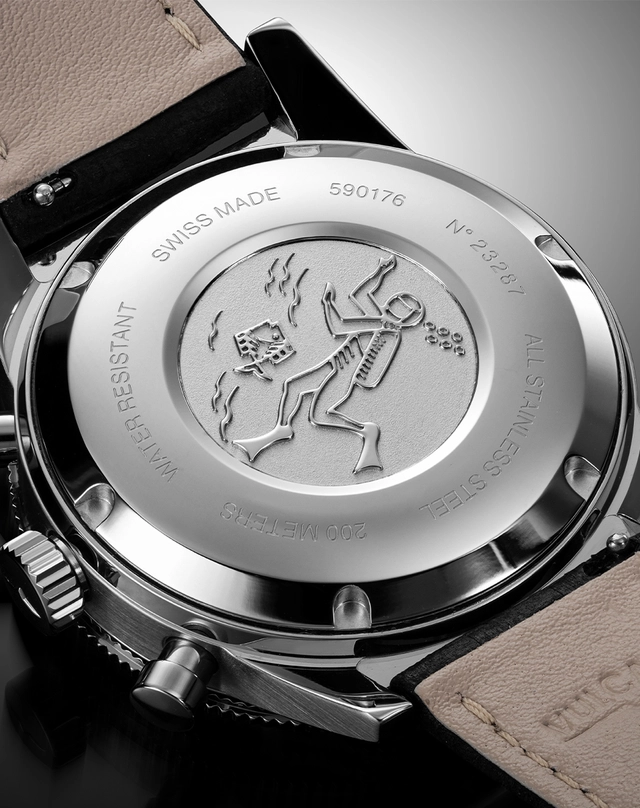 WatchTime-Vulcain-SkindiverChronograph-Rückseite.jpg Vulcain – Skindiver Chronograph, Gehäuseboden der Taucheruhr mit Chronograph