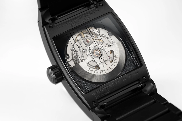 Rückseite der Hamilton Boulton Death Stranding 2 Limited Edition