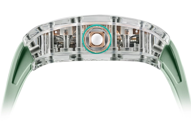 03_richard mille_75_green_sapphire_.jpg Seitenansicht der Richard Mille RM 75-01 in grün
