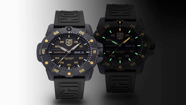 Luminox Master Carbon Seal Automatic Limited Edition