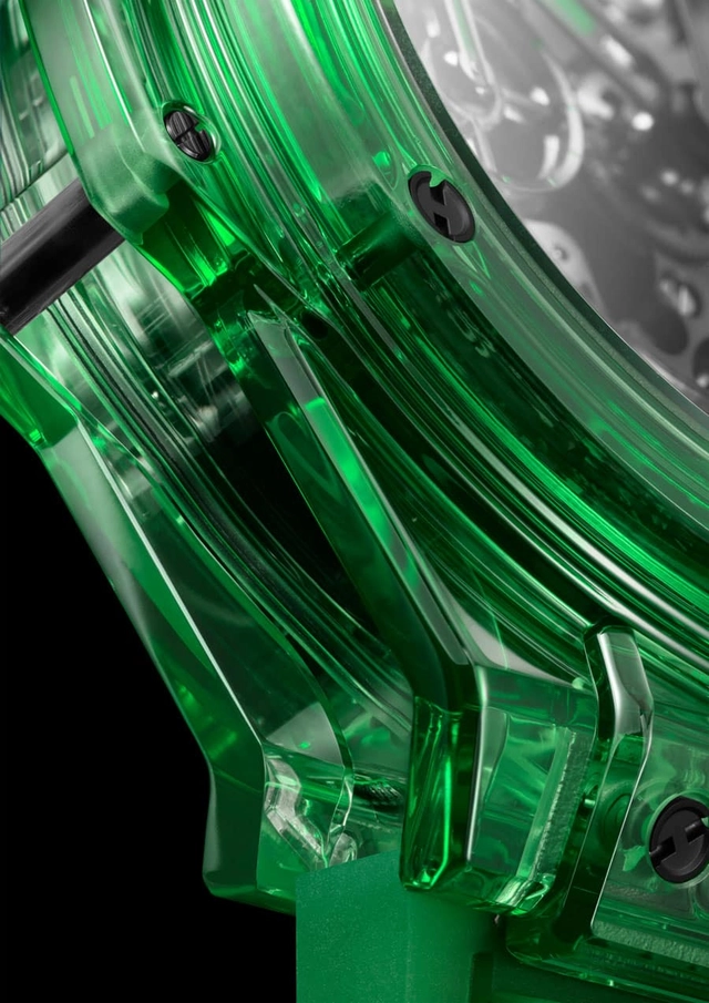 Hublot-Big-Bang-Unico-Green-Saxem-Detail.jpg