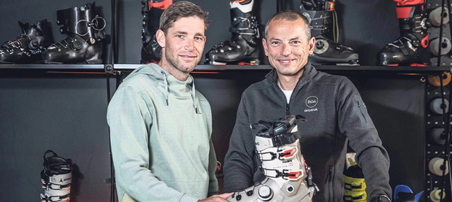 Benjamin Raich und Alois Badegruber mit Skischuh mit BOA Fit System.