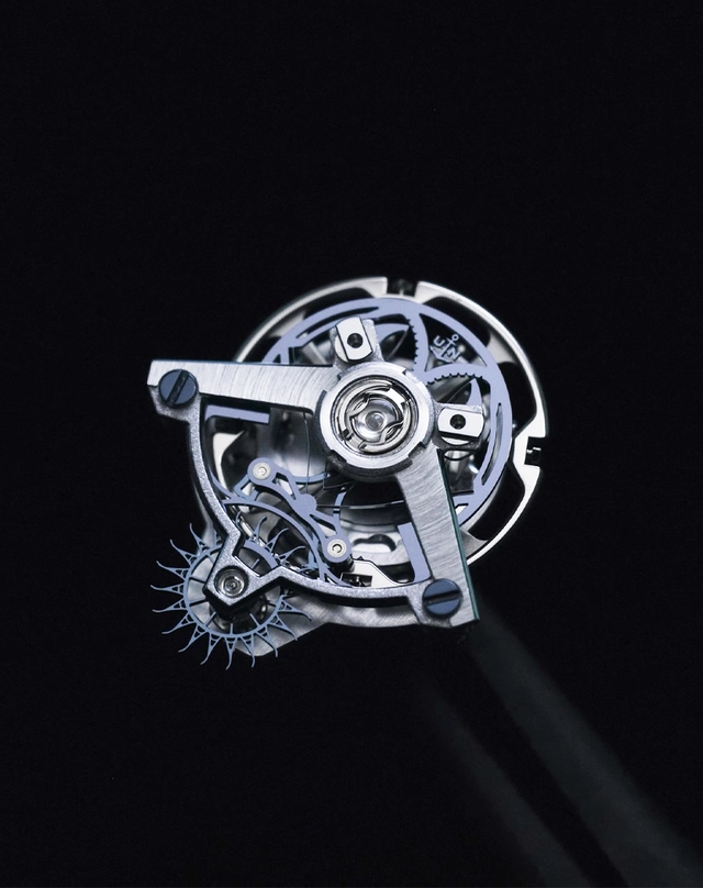 Ulysse Nardin – Blast Free Wheel Maillechort, Feinmechanik des Tourbillons
