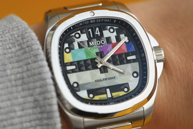 Mido-Multifort-TV-Big-Date-Wristshot-Steel.jpg Mido Multifort TV Big Date S01E1