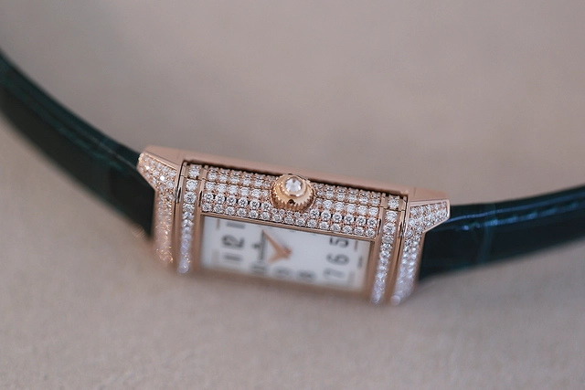 Jaeger-LeCoultre Reverso One ‘Precious Flowers’ 