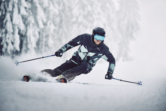 Skiliftkarussell Winterberg EU-React Sauerland-Tourismus e.V. - Paul Masukowitz 4.png