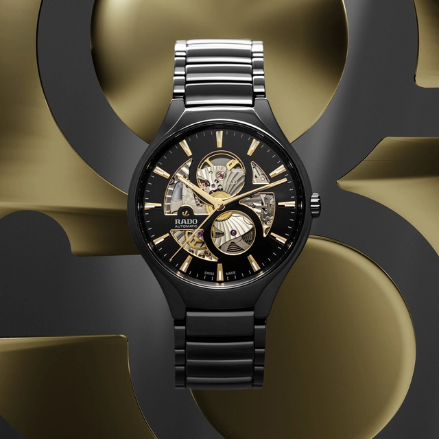 Rado: True Round Open Heart in Schwarz