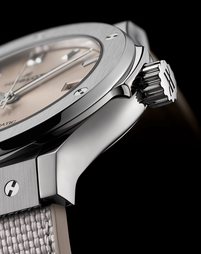 Hublot Classic Fusion Essential Taupe Seite Hublot Classic Fusion Essential Taupe Seite