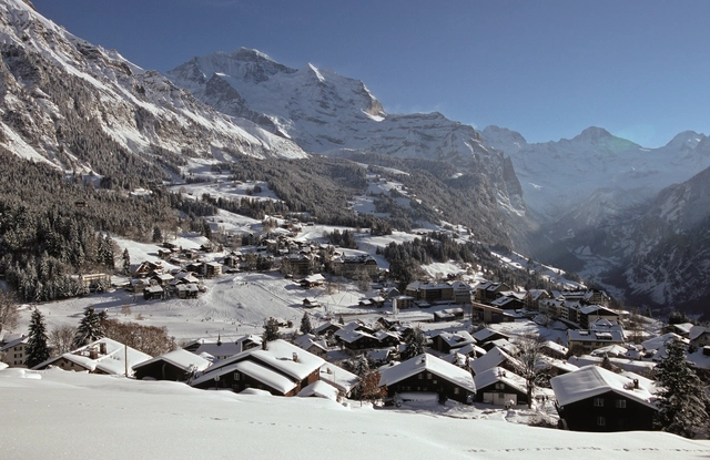 Auf_Wengen Dorf 1.png