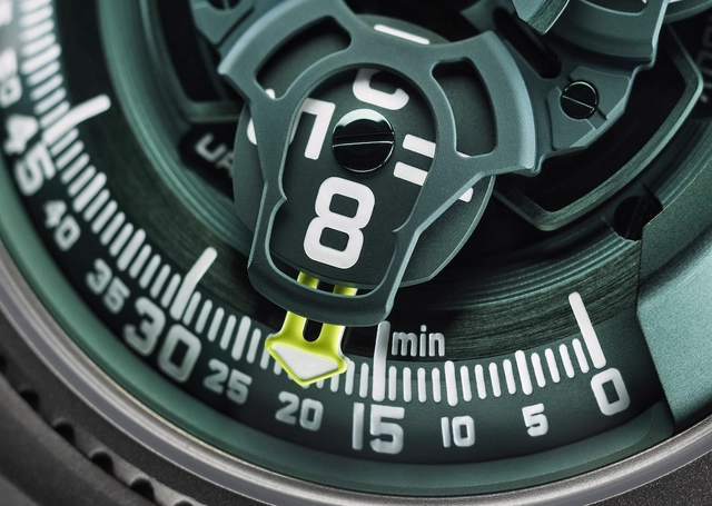 Nahaufnahme, Details, Zifferblatt der Urwerk UR-100V Hunter Green