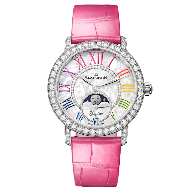 Die Blancpain Ladybird Colors mit pinken Details 