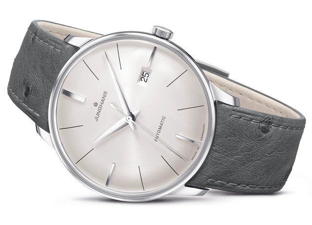 Junghans_Meister Automatic 27_4416_02_Beauty_low, schräg